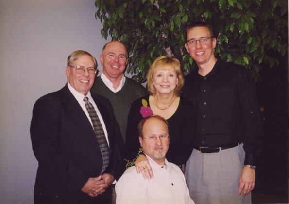 Margie Price, MAS, is joined by members of her 2009 board class: (from left) Stan Breckenridge, MAS; Darryl Haddox and Paul Miller, MAS, and RAC delegate Mark Fyten, MAS.